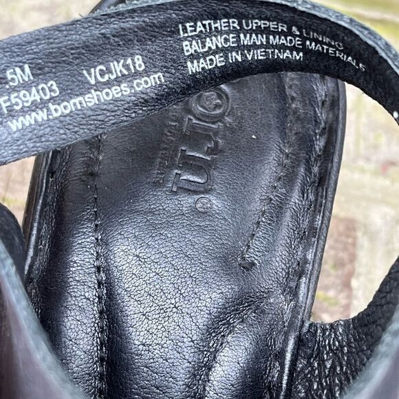 Born Black Leather Perforated Open Toe Sling Back Mule 7.5 - Picture 6 of 7